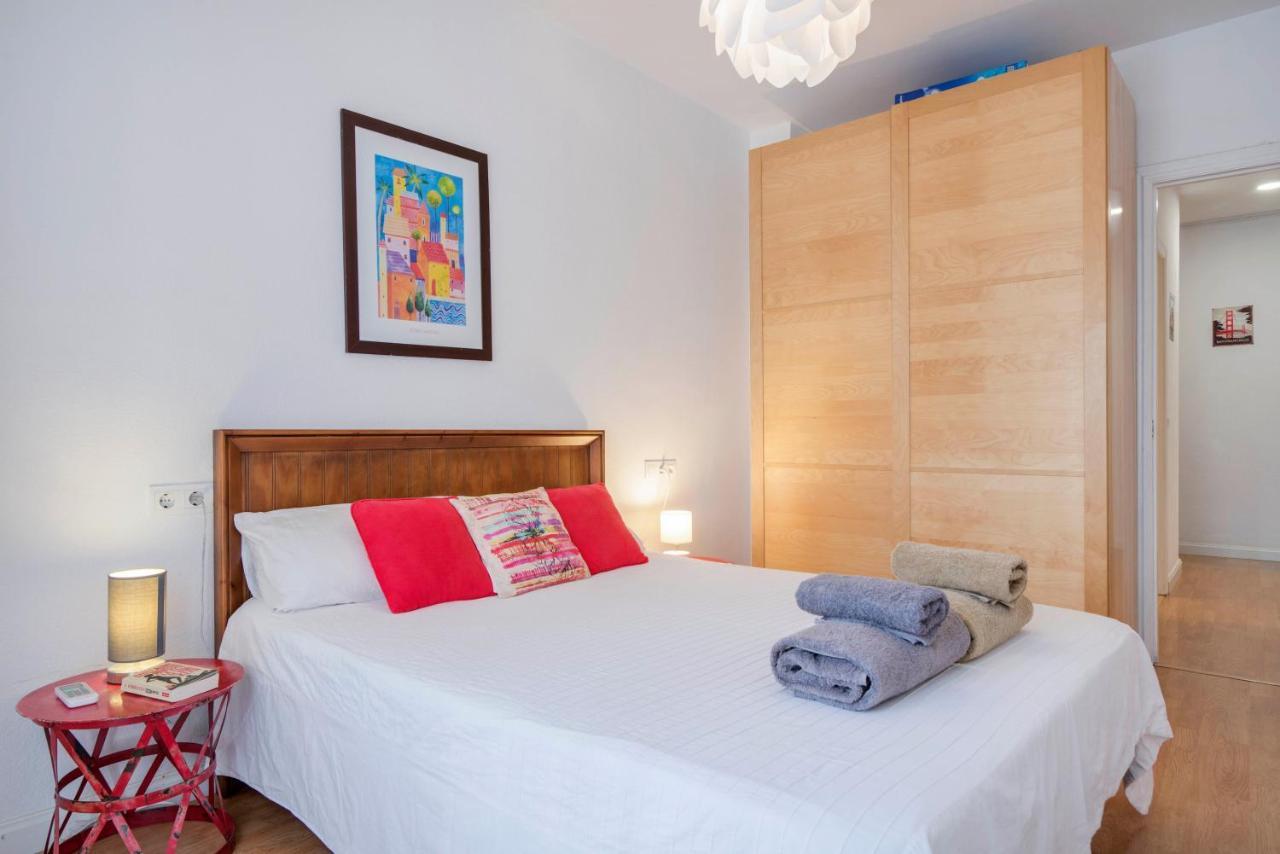 Urbanchicmalaga 3 Bedroom Spacious Quiet Historic Malaga Apt Esterno foto